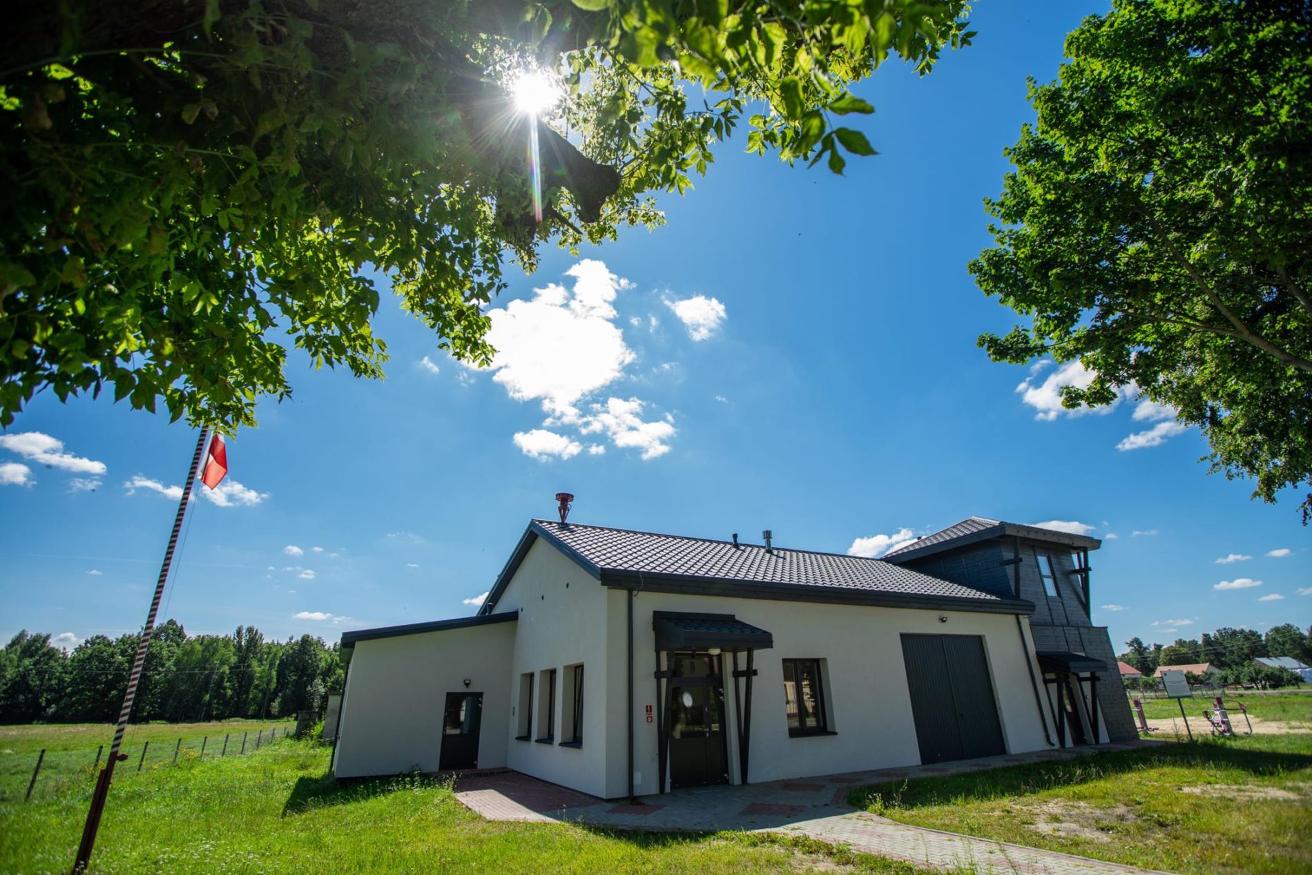 Blachodachówka hybrydowa Bratex Centro